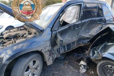 Два 18-летних юноши госпитализированы после ДТП с иномаркой в Энгельсе