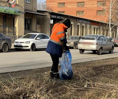 В Саратовской области объявили осенний месячник благоустройства