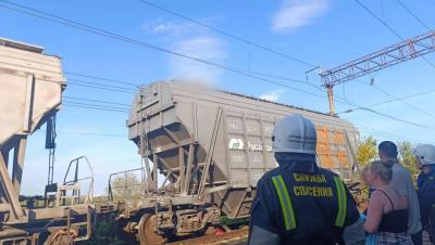 В Саратове после удара током на железнодорожном вагоне погибла школьница
