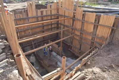 В Балаково проложили 347 метров нового канализационного коллектора