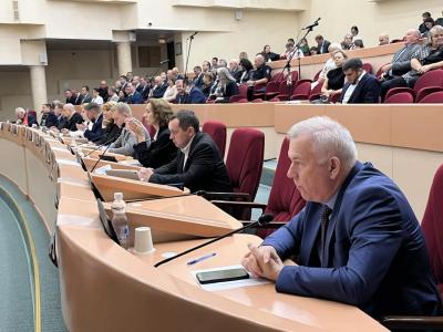 В Саратове началось первое заседание городской думы седьмого созыва