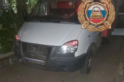 В Саратове две пенсионерки пострадали под колесами сдававших задним ходом машин