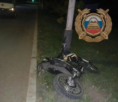 В Шиханах мотоциклист врезался в столб и погиб