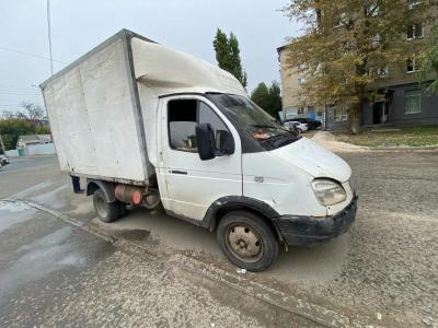 В Саратове за 130 дорожных штрафов арестовали грузовую 