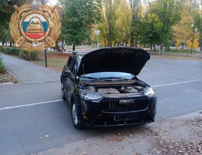 В Балаково после удара с Mitsubishi перевернулся Haval