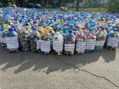 Саратовцы собрали 8 млн пластиковых крышек ради спасения Волги
