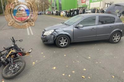 В Балаково 37-летний мопедист пострадал в аварии на проспекте Героев