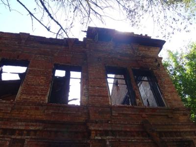 Соседи погорельцев на улице Киселева уверены в поджоге (ВИДЕО+ФОТО)
