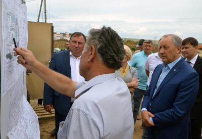 Губернатор потребовал сдать в эксплуатацию новую школу в Солнечном-2 до 31 декабря 
