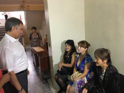 Вячеслав Володин посетил торжественную линейку в алгайской школе Вячеслав Володин посетил торжественную линейку в алгайской школе