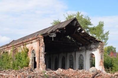 В Балаково сносят архитектурные памятники под застройку (ФОТО)