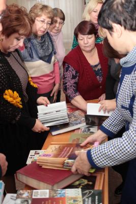 Приволжская книжная палата передала книги от правительства Москвы в вольскую библиотеку