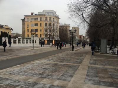 По пешеходной зоне на Волжской начали водить экскурсии 