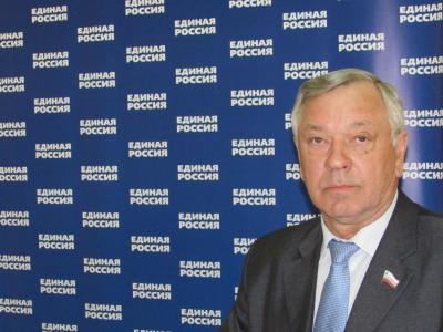 Депутаты Сундеев и Артемов рассчитывают попасть в новый созыв облдумы