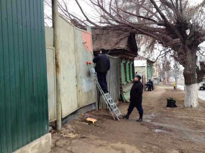В Саратове к урбанистическому форуму красят фасады старых домов