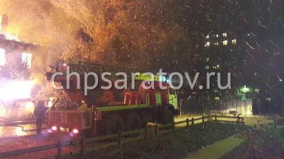 В Заводском районе сгорел расселенный дом