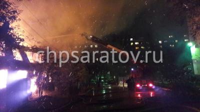 В Заводском районе сгорел расселенный дом