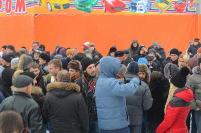 В Саратове проходит собрание за выдвижение Алексея Навального в президенты