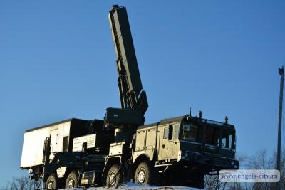 Глава Энгельсского района принял участие в передачи новейших ракетных систем С-400
