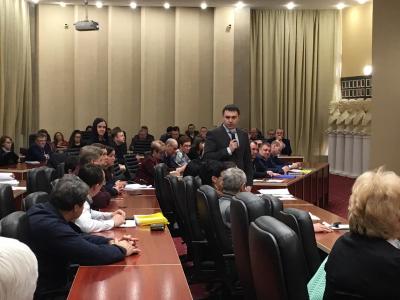 Михаила Исаева обвинили во лжи, а Александра Ландо в том, что он угрожает Михаила Исаева обвинили во лжи, а Александра Ландо в том, что он угрожает