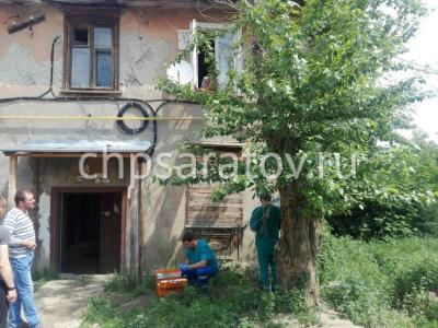 Двое нетрезвых людей выпали из окон