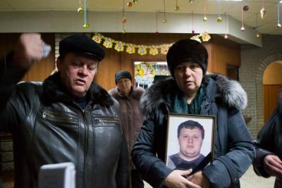 В Арзамасе начались погромы на национальной почве В Арзамасе начались погромы на национальной почве