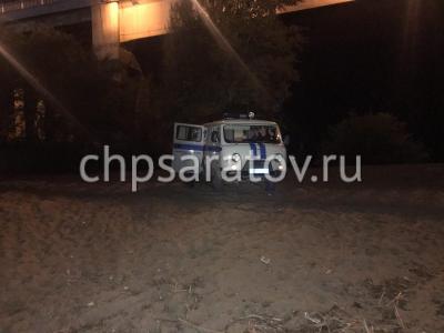 Под мостом Саратов-Энгельс обнаружен рыбак в невменяемом состоянии