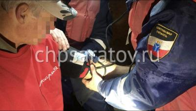 Под мостом Саратов-Энгельс обнаружен рыбак в невменяемом состоянии