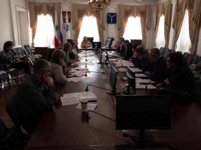 В мэрии продолжают рассматривать инициативы таинственной незнакомки
