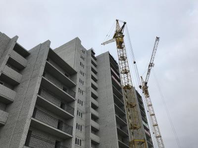 Прокуратура искала на стройплощадках работников с Прокуратура искала на стройплощадках работников с