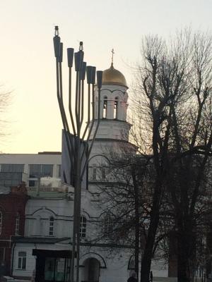 В Саратове Ханукия переехала на новое место