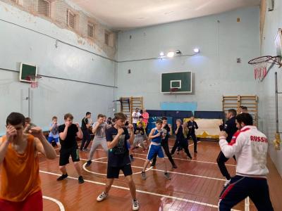 В Саратовской области российские спортсмены и общественники обсудили перспективы развития спортиндустрии В Саратовской области российские спортсмены и общественники обсудили перспективы развития спортиндустрии