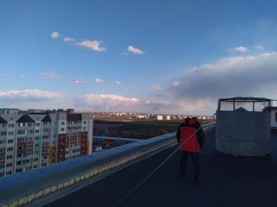 Полиция потекла по крыше