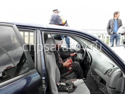 На мосту Саратов-Энгельс столкнулись пять автомобилей